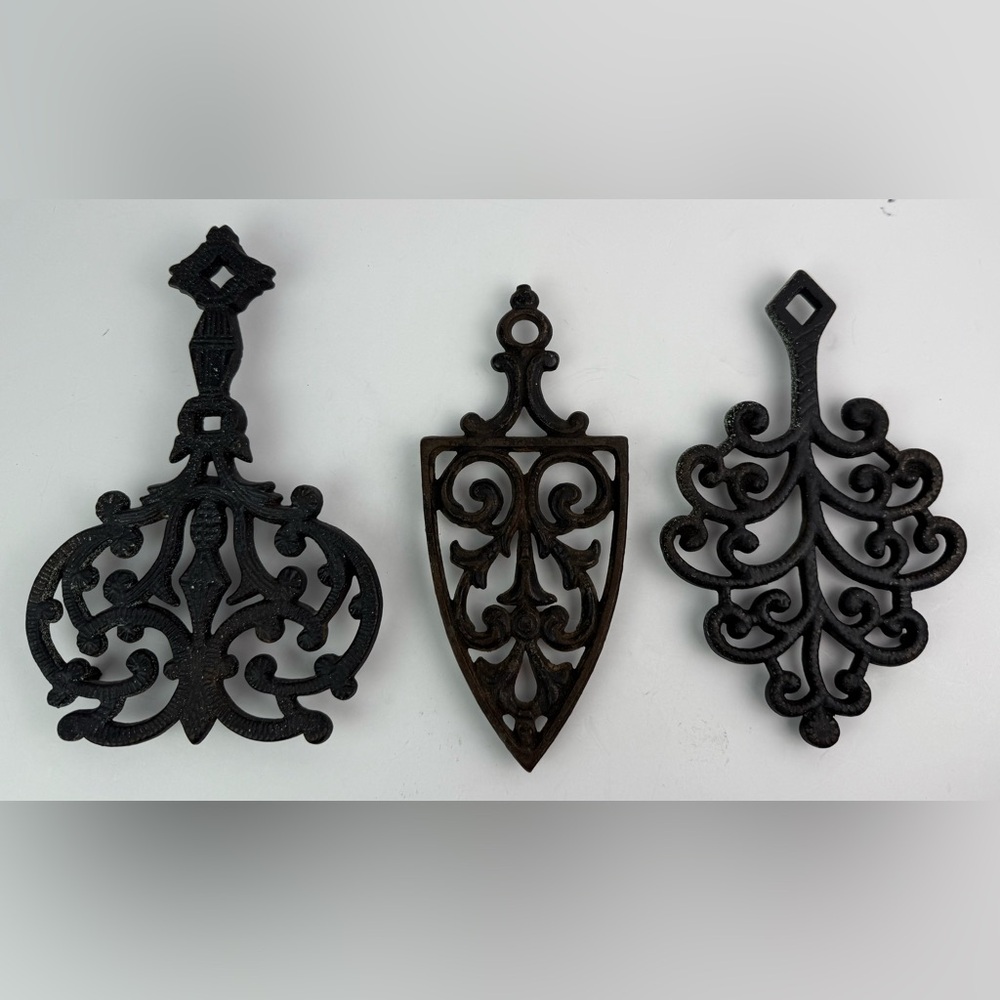 Vintage Black Cast Iron Trivets Wall Decor Set‎ of 3